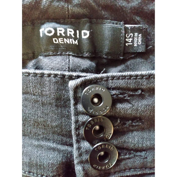 TORRID | Women's Black Jeans | Ankle Length | Size 14-Short